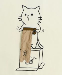 トイレットペーパーで遊ぶパリティのネコ柄プルオーバー-7