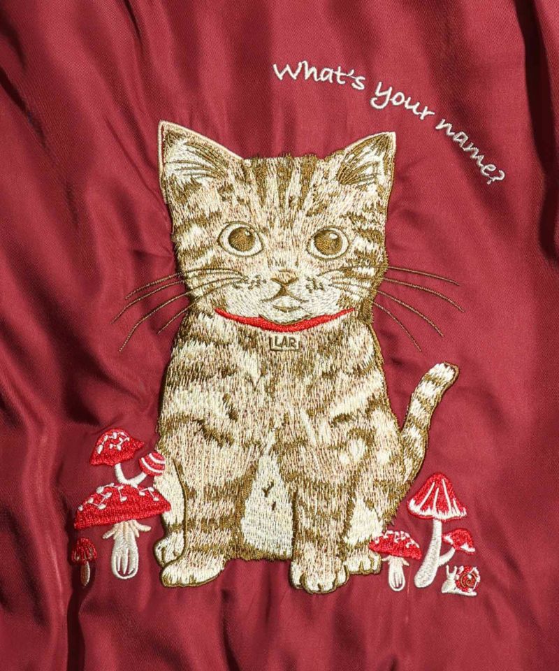 スカラー133703：迷子のネコと花蝶刺繍 中綿入りブルゾン-