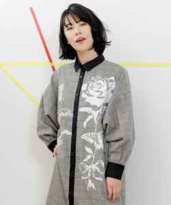 533264：フラワーシルエットプリントシャツワンピースの通販-ScoLar