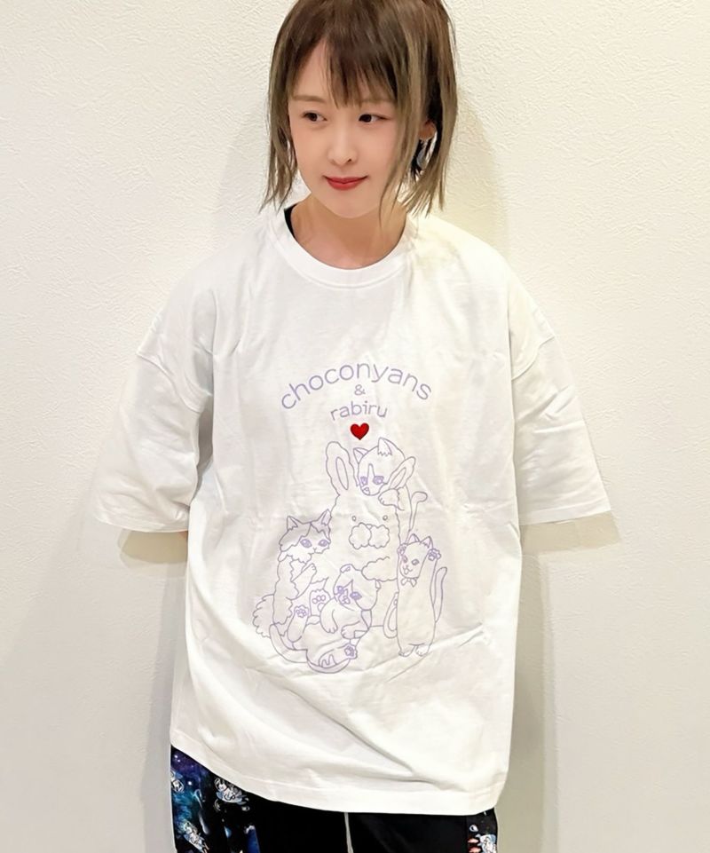 桜咲千依さんコラボ第3弾 ネコたちとラビル なかよしプリントTシャツ-8