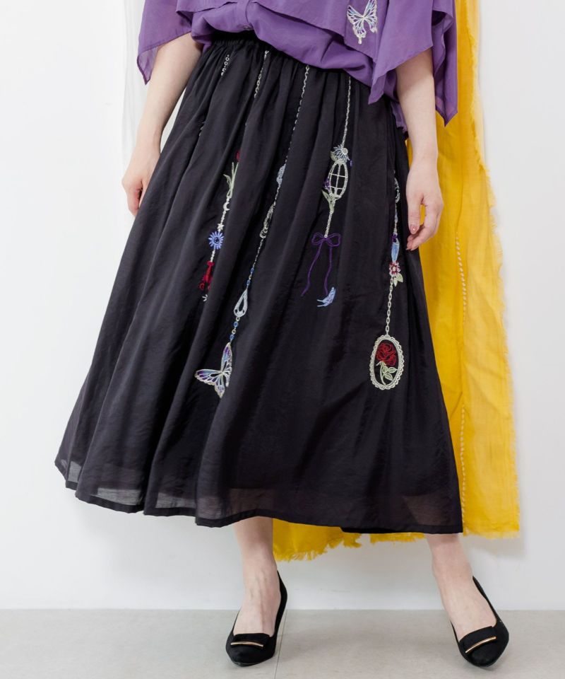 ガーランド刺繍 シアースカート-1