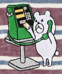 公衆電話でうっかりクマ刺繍ボーダー8分袖Tシャツ-12
