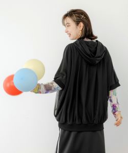 143603：チュール重ね花蝶柄プルパーカーの通販-ScoLar