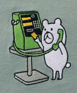 うさぎとクマのすれ違い電話 刺繍ロングスリーブTシャツ-14