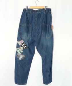 2024 お歳暮【公式】 - 人気ブランド 143653：蝶刺繍アップリケデニムパンツの通販-ScoLar ジャケット・アウター