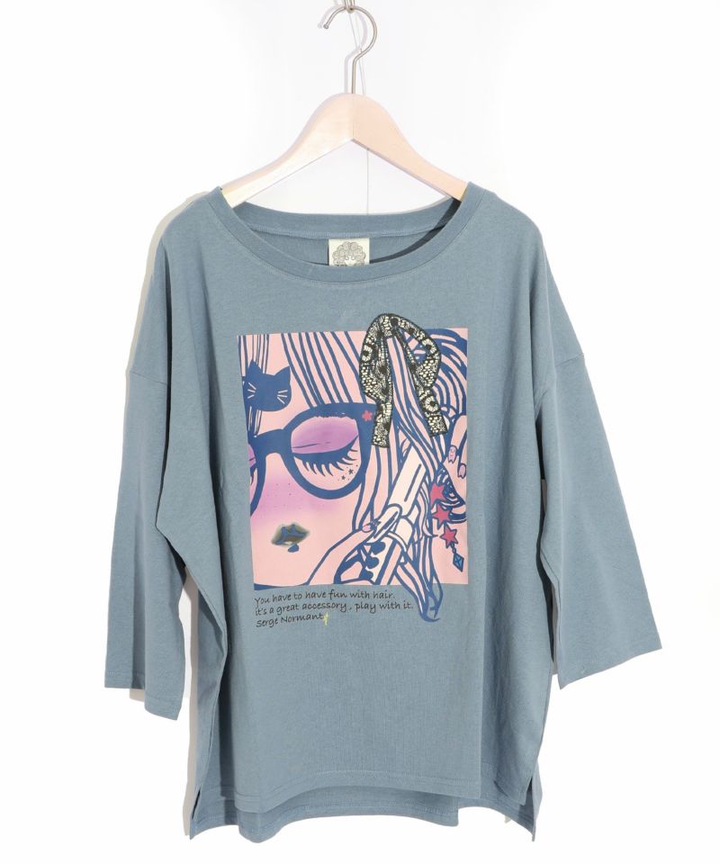 ヘアアレンジ中の女の子プリント 8分袖Tシャツ-11