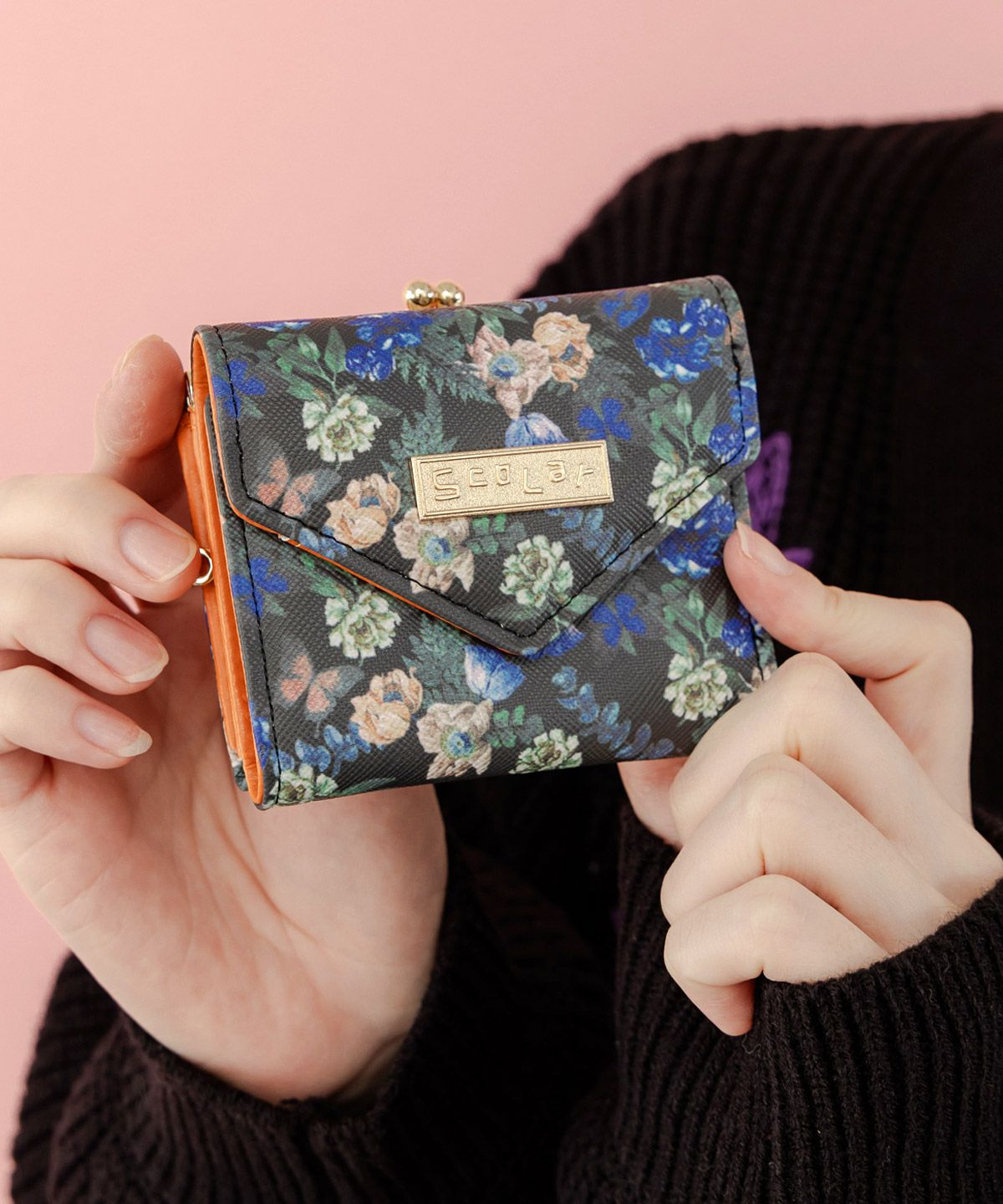 SC76-2：レトロフラワー柄ミニがま口財布の通販-ScoLar 