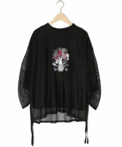 洋服通販 - 新作アイテムを 551222：ネコ花刺繍メッシュ重ねプルオーバーの通販-ScoLar トップス