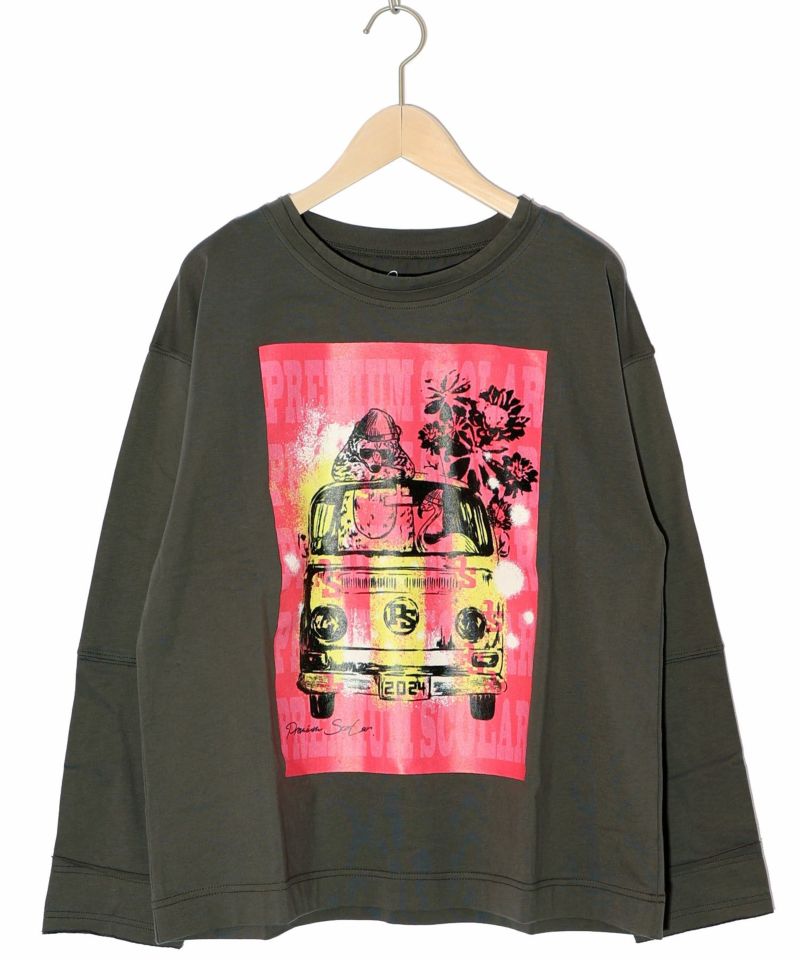 世界を旅するクマとフラミンゴ柄ロングスリーブTシャツ-13