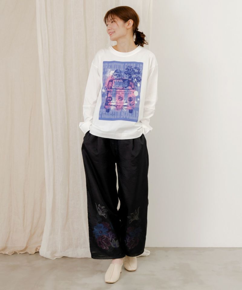 世界を旅するクマとフラミンゴ柄ロングスリーブTシャツ-18