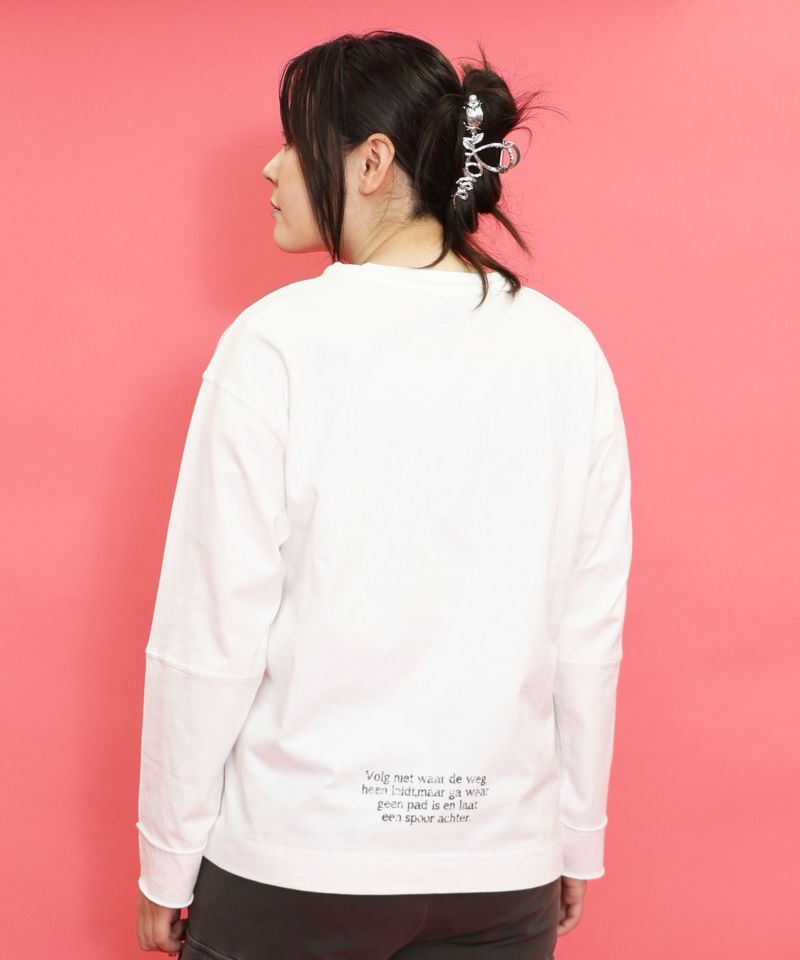世界を旅するクマとフラミンゴ柄ロングスリーブTシャツ-28