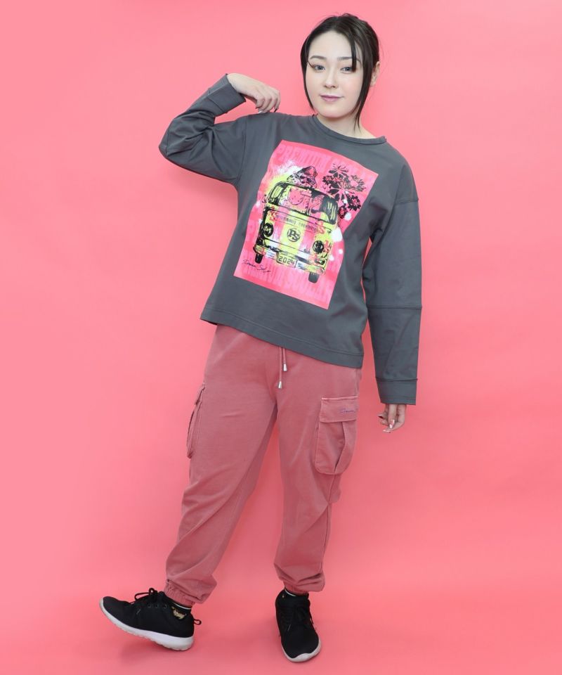 世界を旅するクマとフラミンゴ柄ロングスリーブTシャツ-30