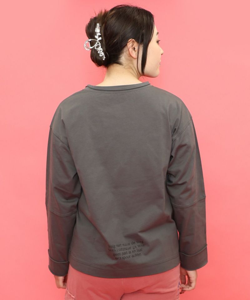 世界を旅するクマとフラミンゴ柄ロングスリーブTシャツ-32