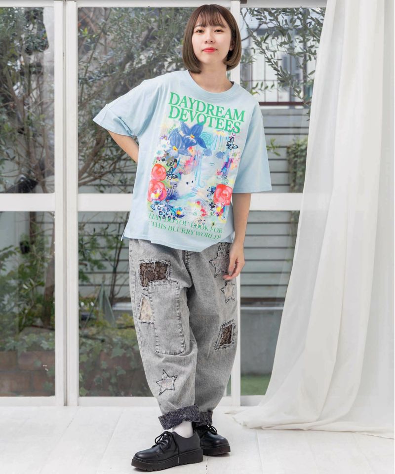 女の子とネコ花柄 アートメルヘンTシャツ-14