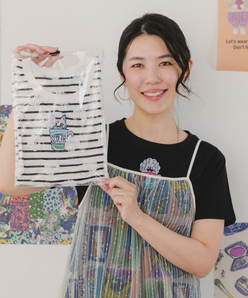ラビル・ネコ・スカラー刺繍 クリアポーチ付Tシャツ-1