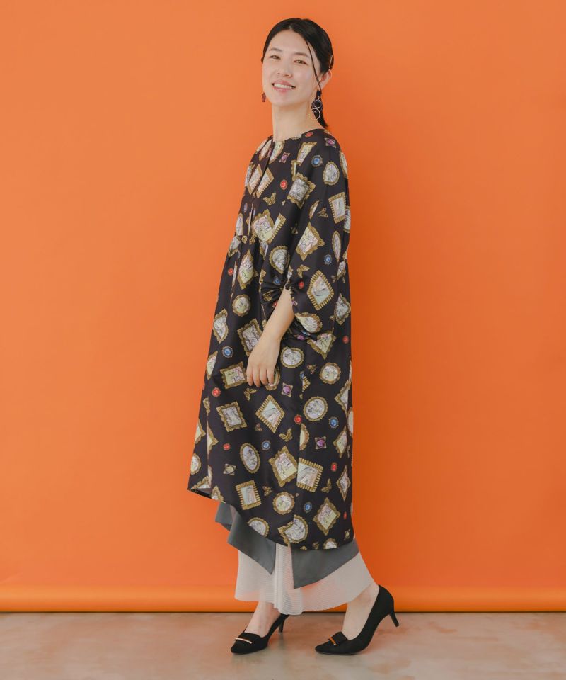 アートな額総柄 ボリュームスリーブワンピース-3