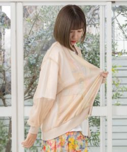 151662：ネコ柄箔プリント オーロラシフォンブルゾンの通販-ScoLar