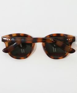 ネコとスカラーロゴ入りサングラス-8