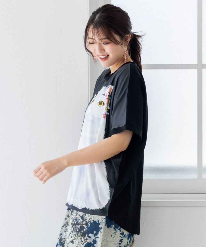 花と蝶を飾った大きなネコ柄チュニック-5
