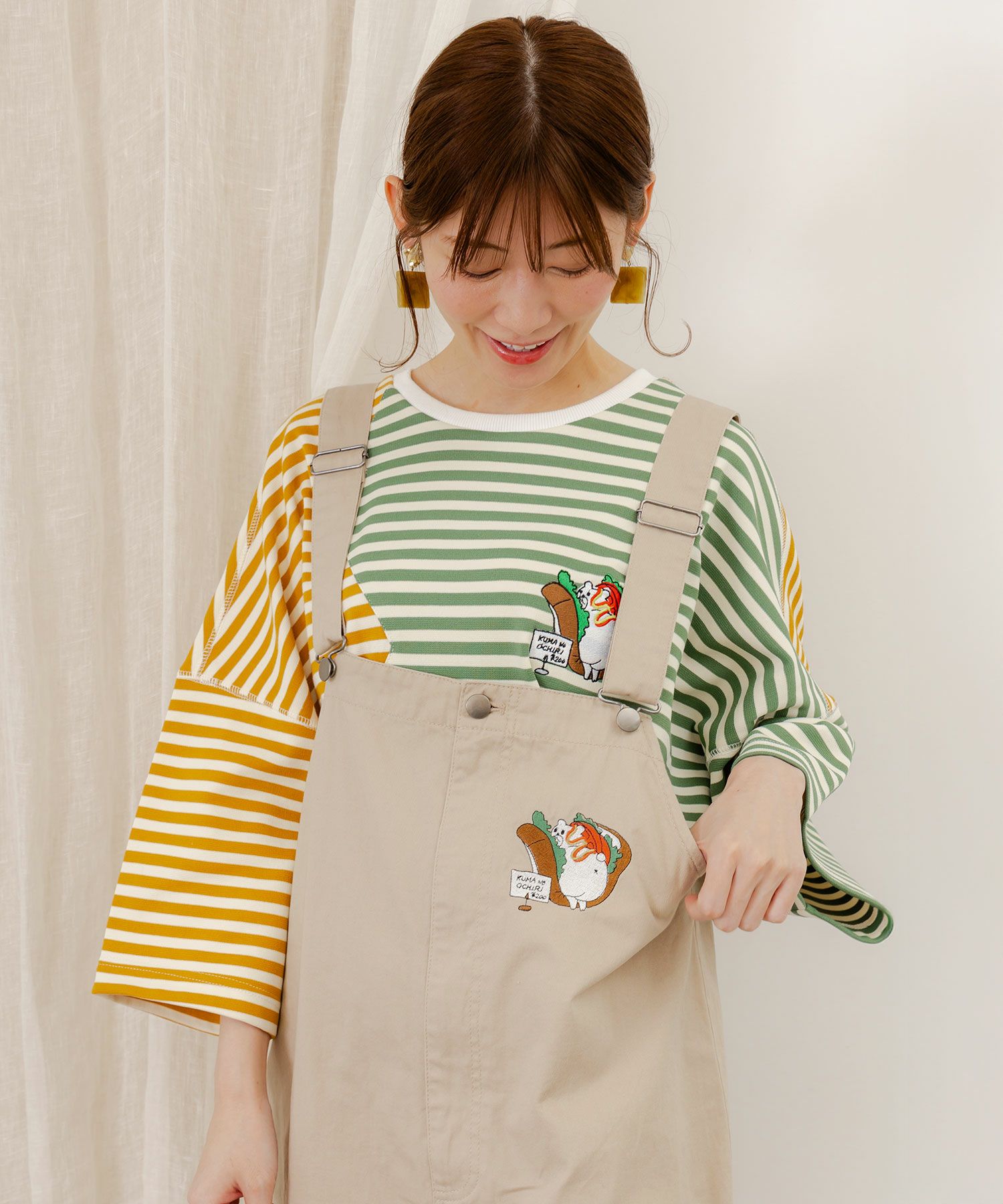 352107：クマのおちり刺繍サロペットの通販-ScoLar 