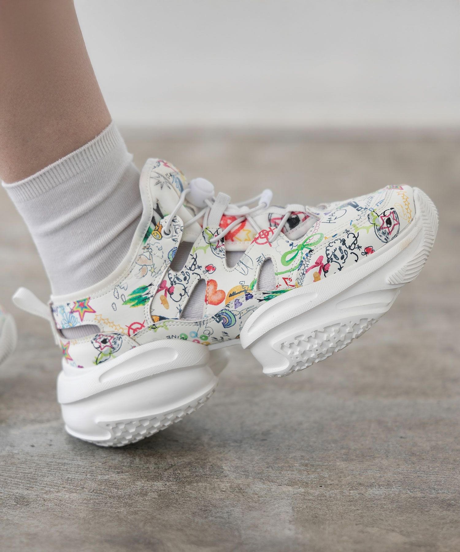 SS-187：POP総柄厚底サンダルスニーカーの通販-ScoLar 