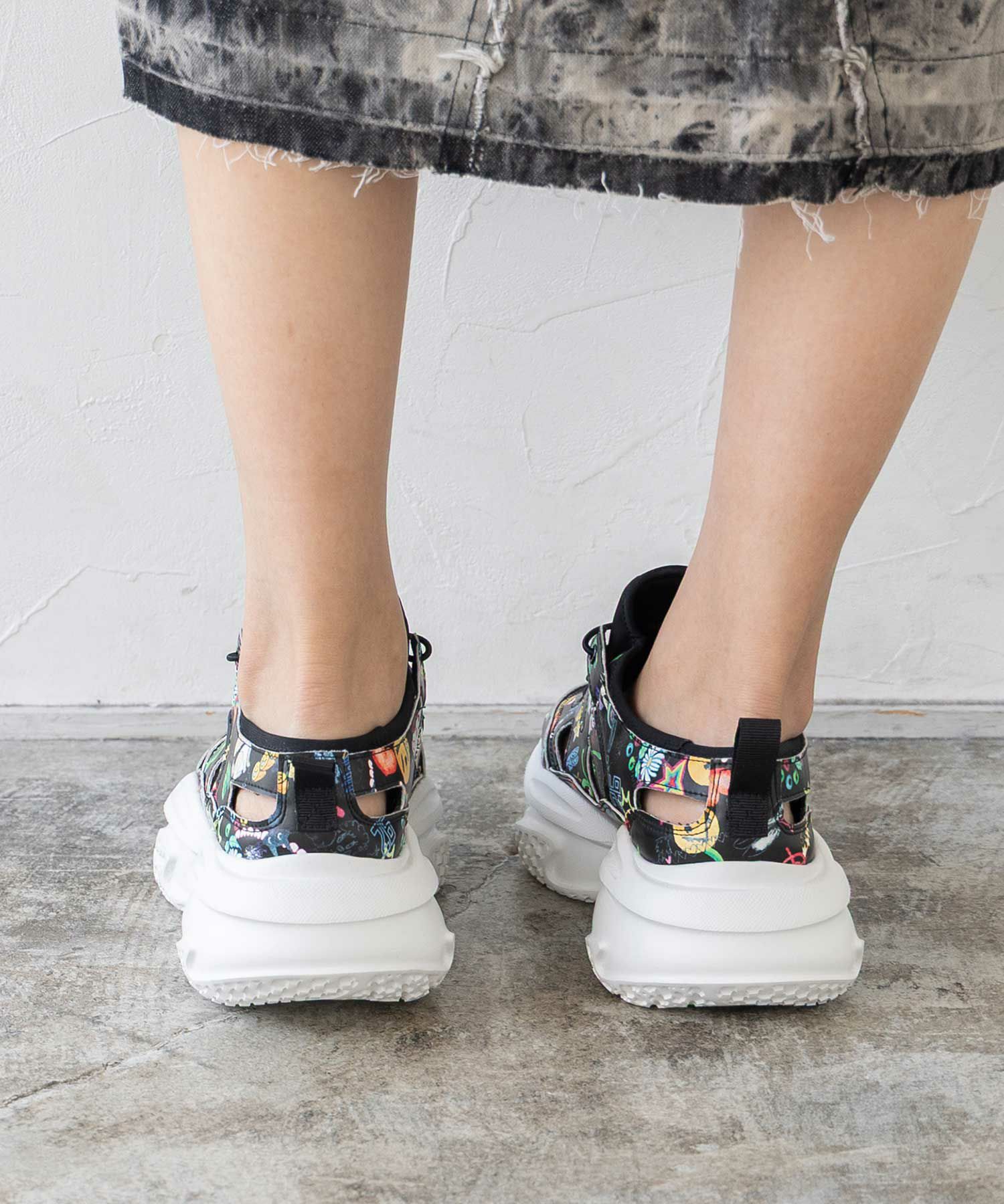 SS-187：POP総柄厚底サンダルスニーカーの通販-ScoLar 