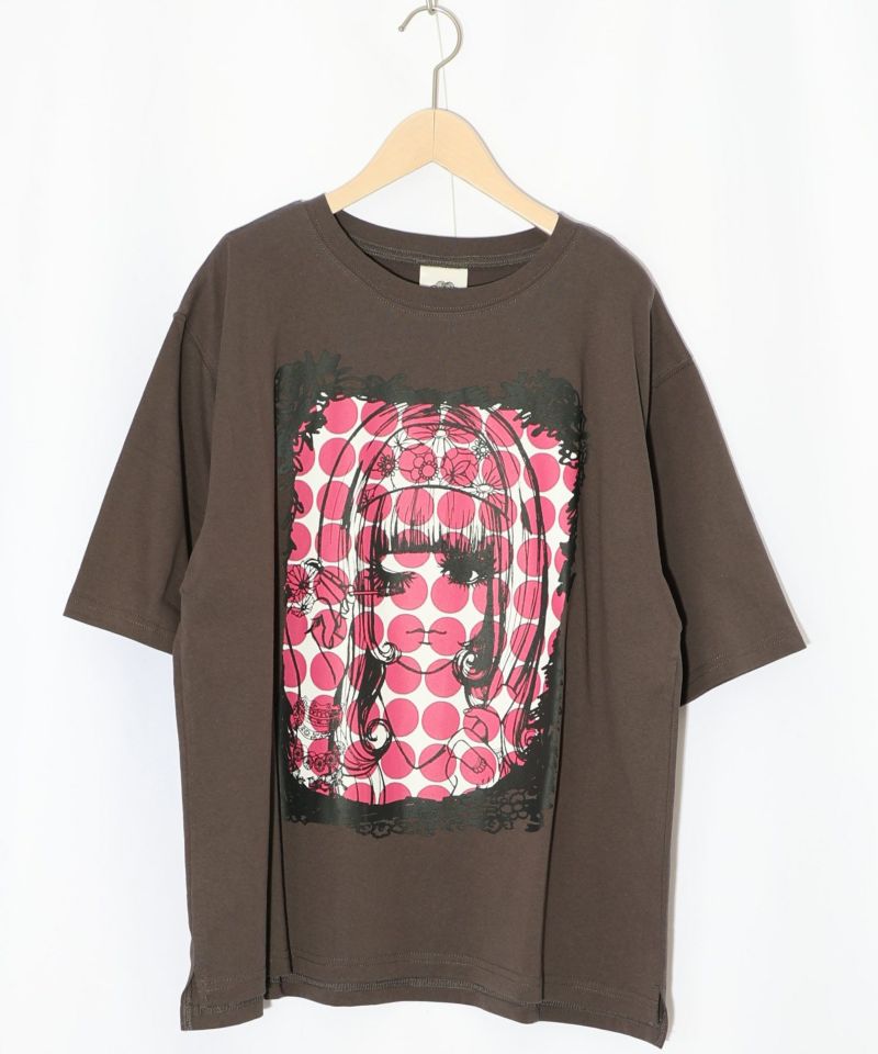 女の子メイク柄Tシャツ-9