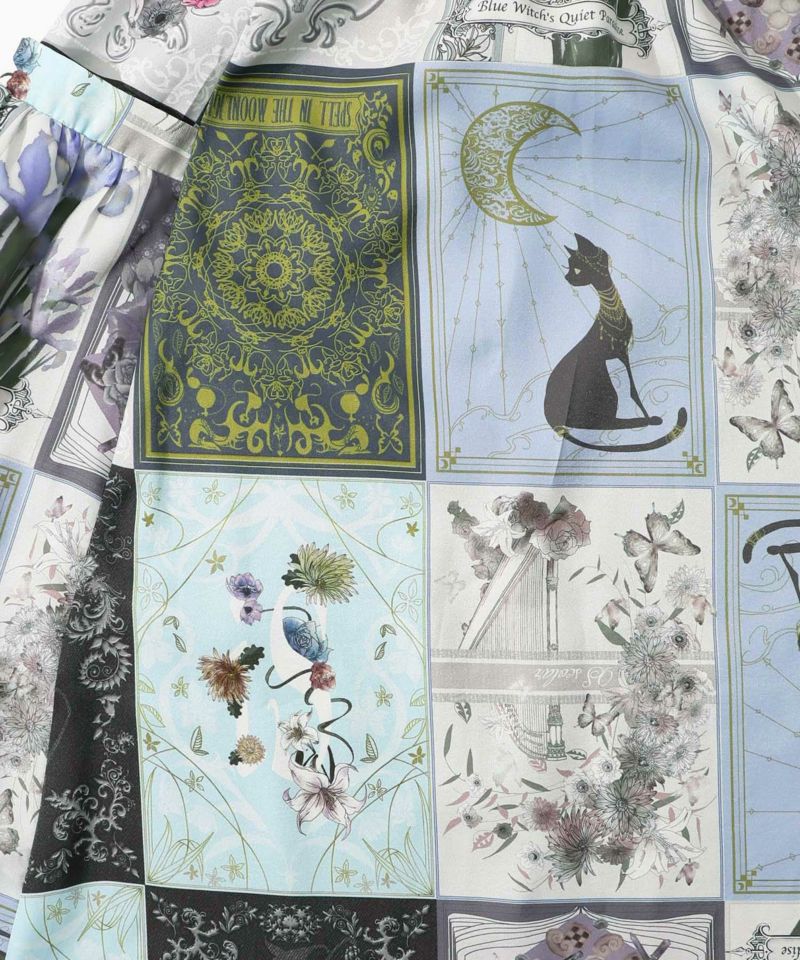 白魔女の魔導書柄スカート-9