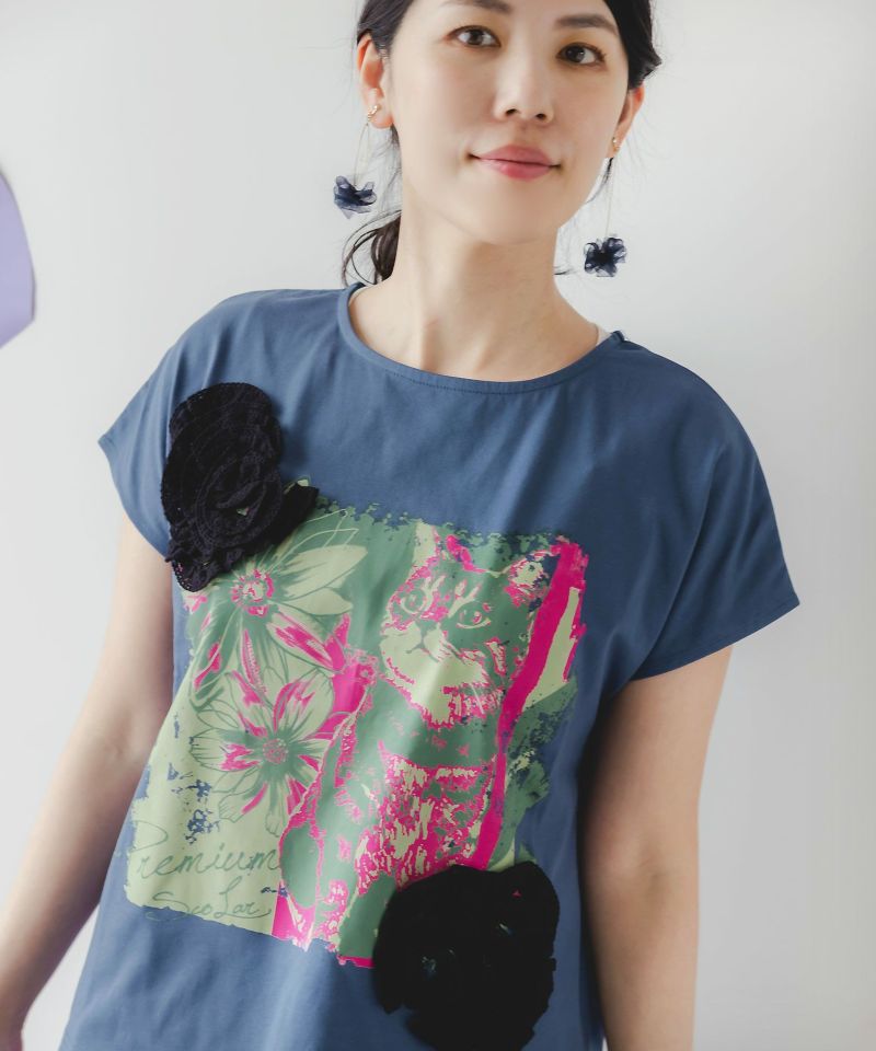 ネコ花柄レーステープTシャツ-11