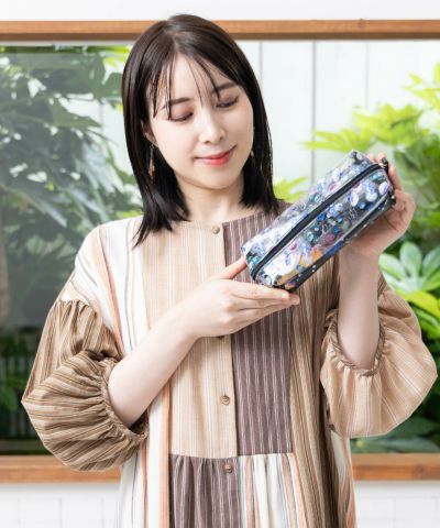652738：仲宗根泉(HY)コラボ 2柄展開レインポンチョの通販-ScoLar