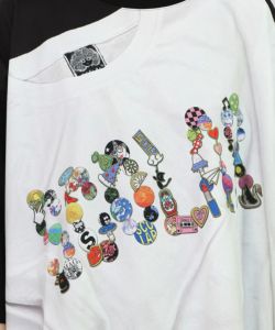 ロゴバッヂトリックアート柄Tシャツ-10