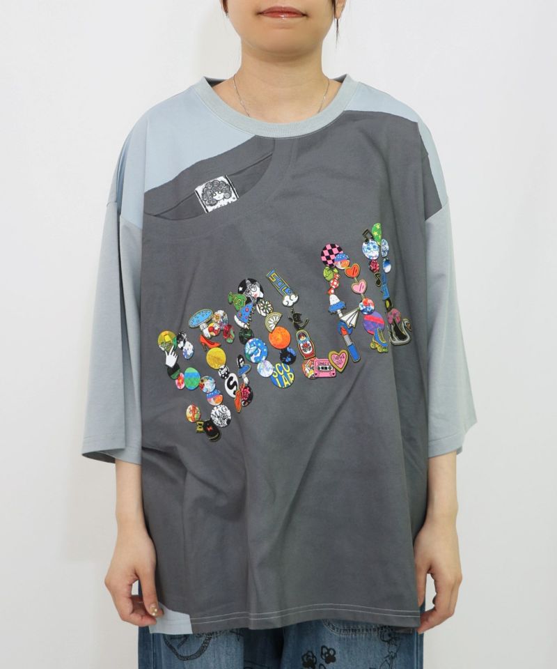 ロゴバッヂトリックアート柄Tシャツ-11