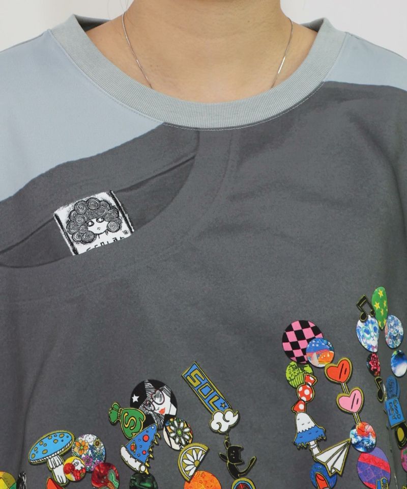ロゴバッヂトリックアート柄Tシャツ-14