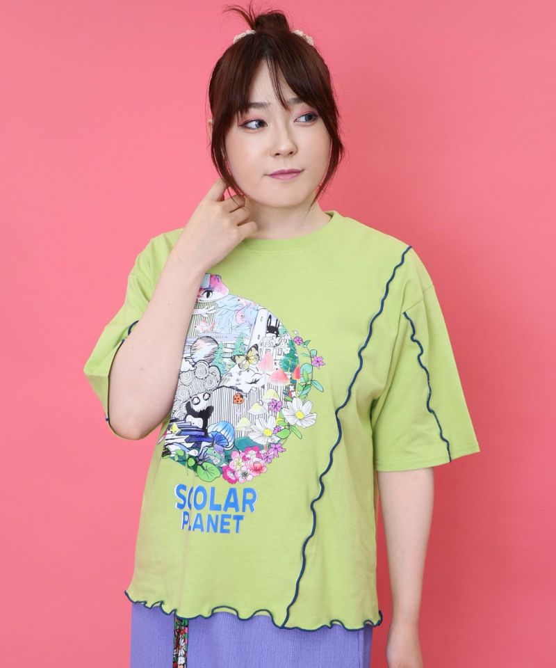 スカラープラネット柄 メロウステッチ切替Tシャツ-1