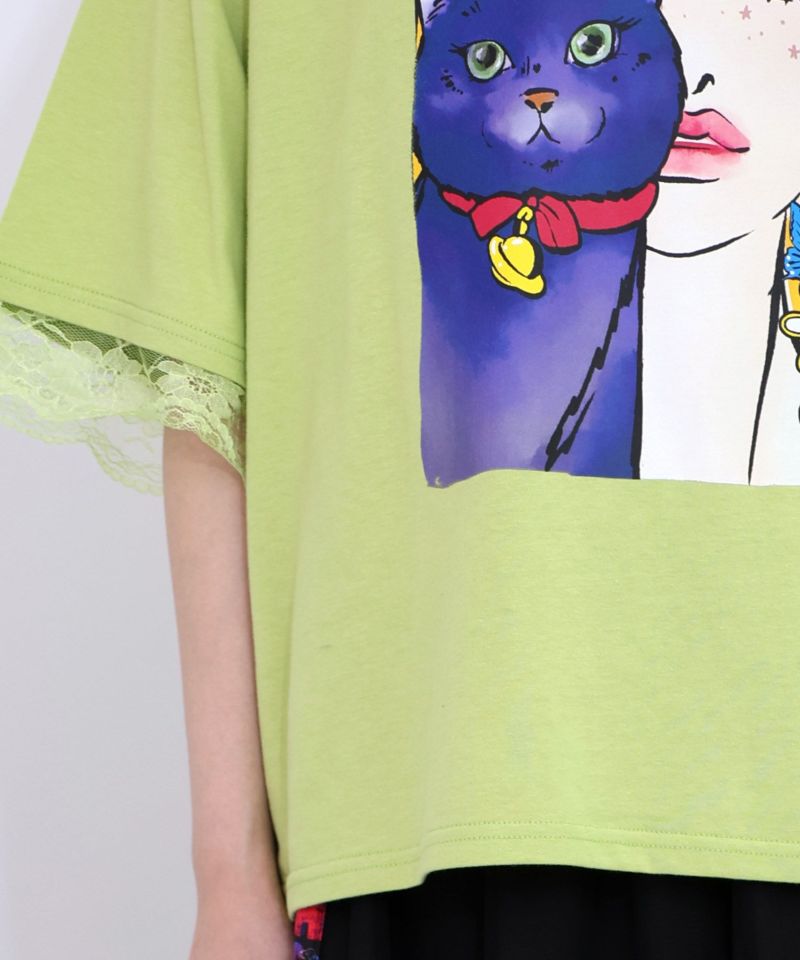 ネコと女の子の自撮り柄 レース切替Tシャツ-21