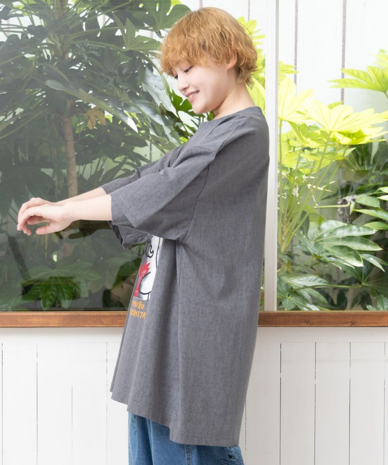 圧をかけるパパラビルTシャツ-4