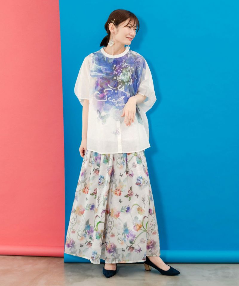 大輪の水彩花柄シャツ-2