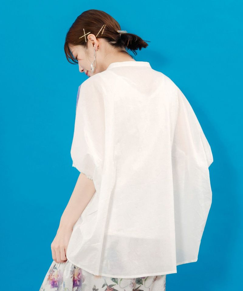 大輪の水彩花柄シャツ-4