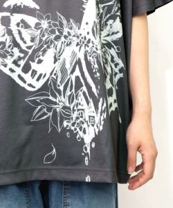 152692：ネコ蝶柄チュニックの通販-ScoLar