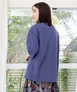 152764：ハグしてくれるウサギぬいアップリケTシャツの通販-ScoLar