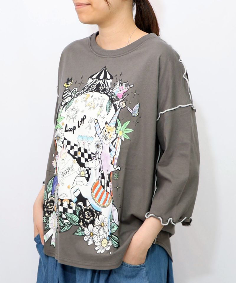サーカス風柄のメローTシャツ-12