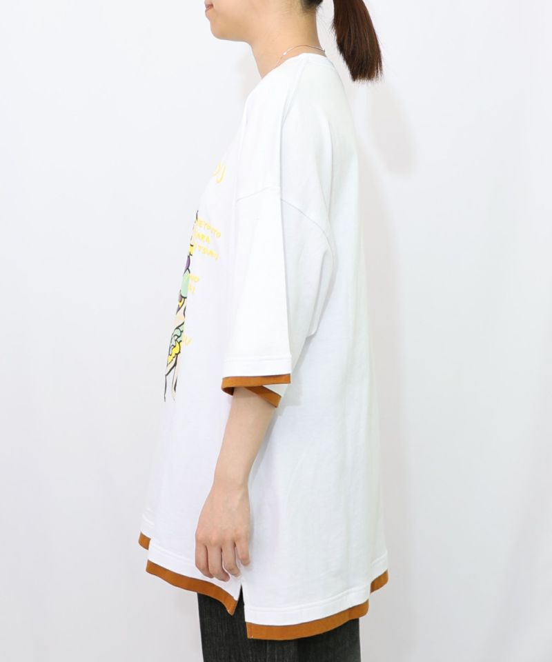 パリティのネコとモンスター「くいしんぼう」Tシャツ-9