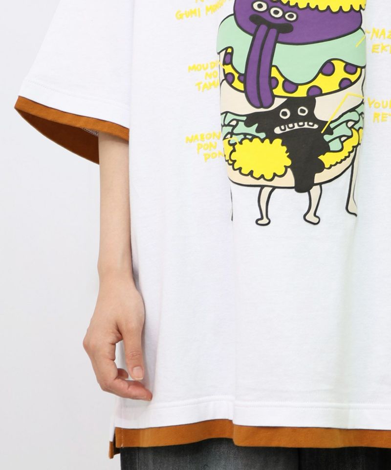 パリティのネコとモンスター「くいしんぼう」Tシャツ-22