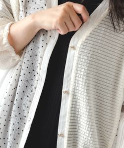 イズスカラーisscolar 552277：花束プリント 異素材切替カーディガン 552277：花束プリント 異素材切替カーディガンの通販-ScoLar
