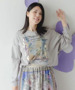 552263：花蝶箔プリント 異素材切替プルオーバーの通販-ScoLar
