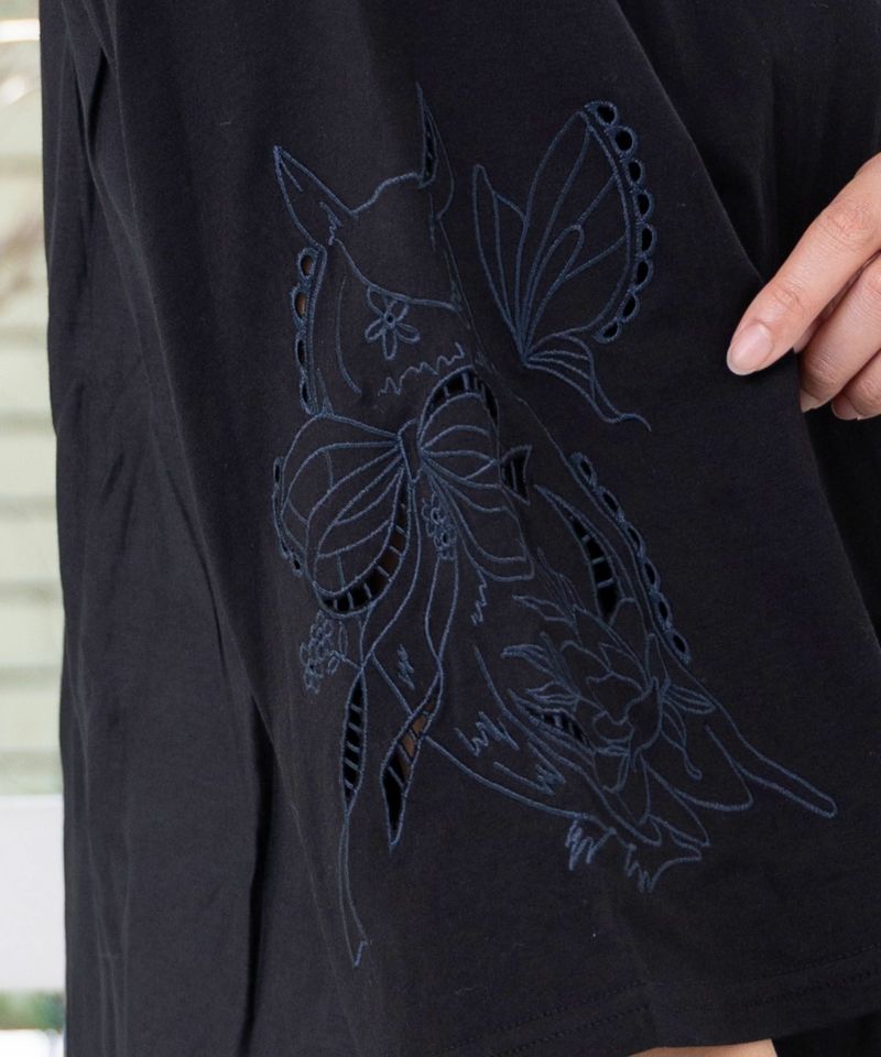 ミミズクのカットワーク刺繍ワンピース-21