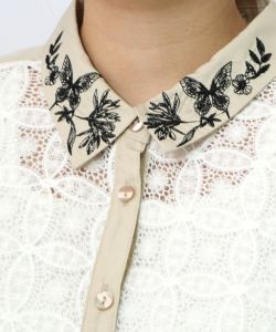 蝶花刺繍 レース切替シャツ-11