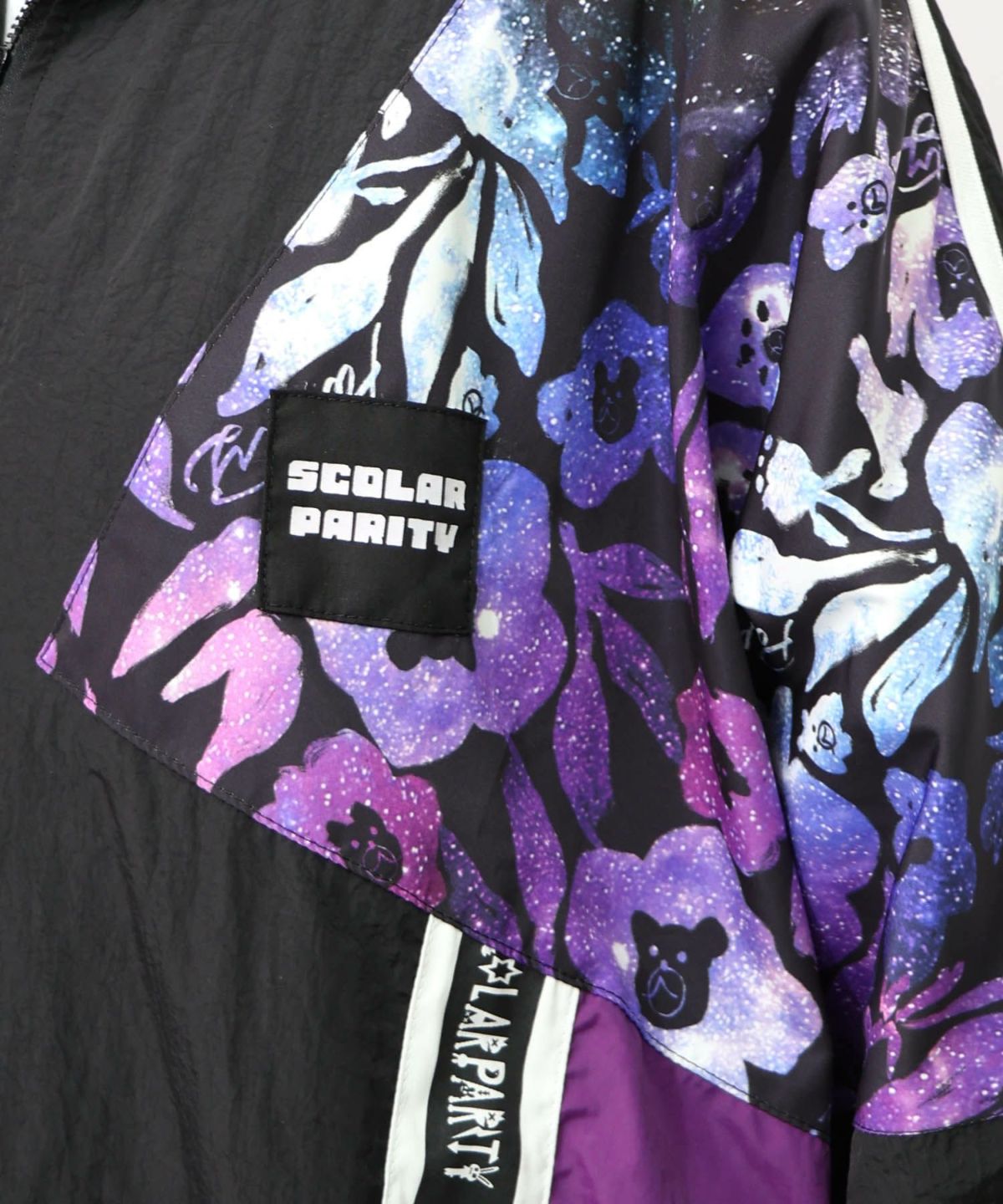 クマ宇宙柄スポーティーブルゾン-11