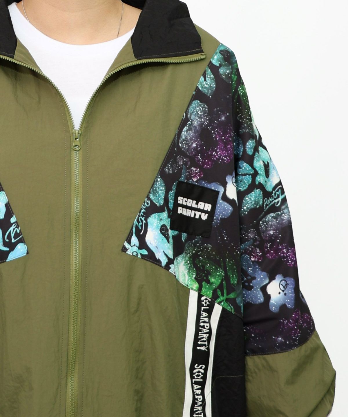 クマ宇宙柄スポーティーブルゾン-17