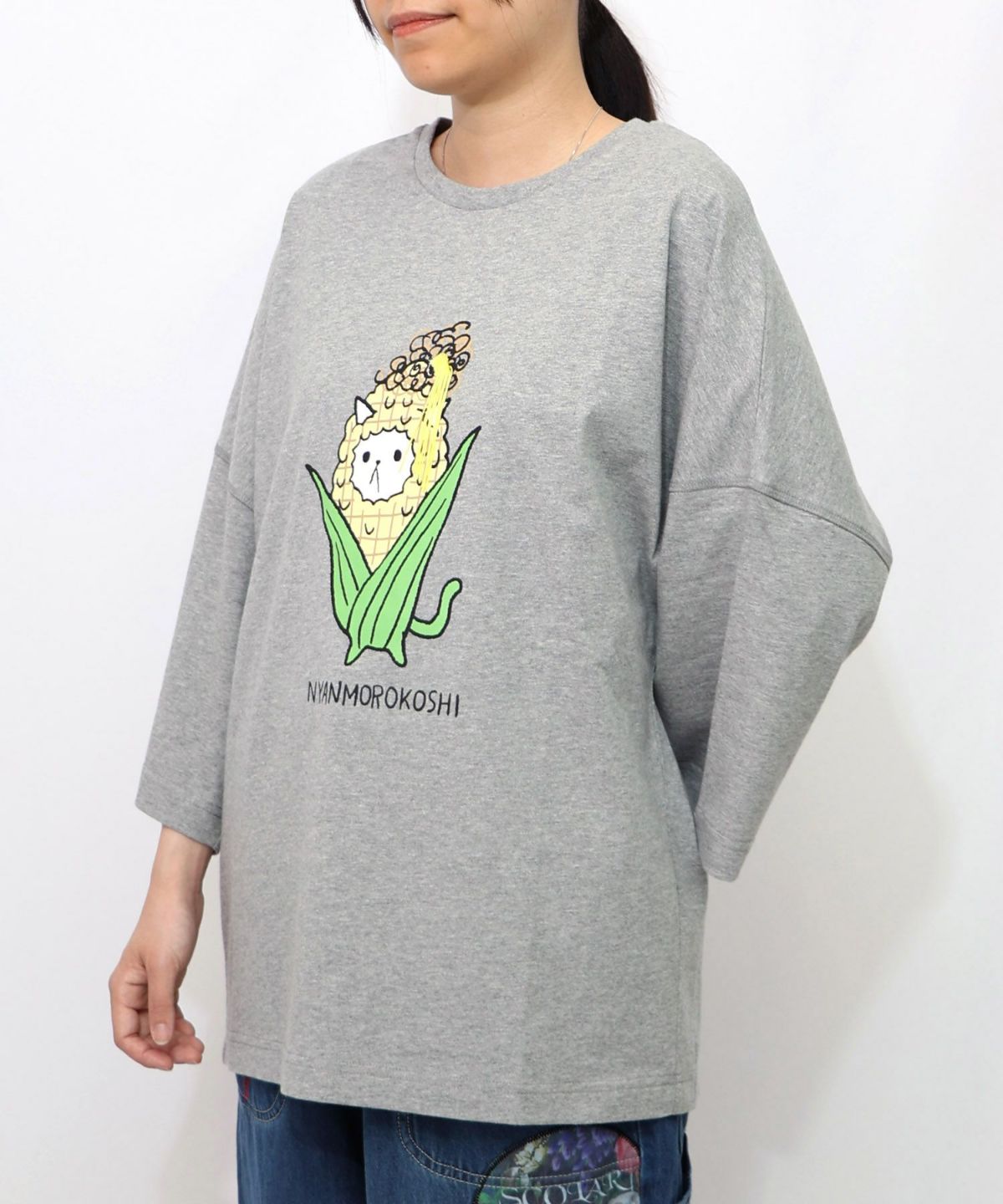 にゃんもろこしプリント 8分袖Tシャツ-13